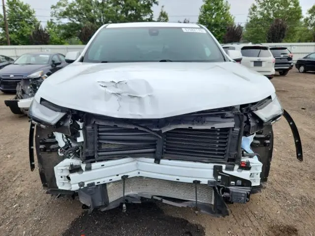2023 CHEVROLET TRAVERSE LT  