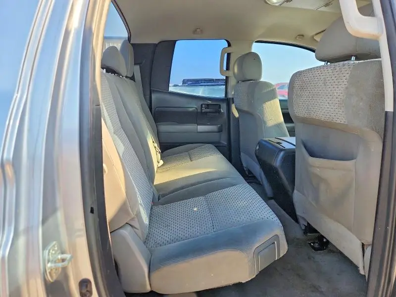 2011 TOYOTA TUNDRA DOUBLE CAB SR5  