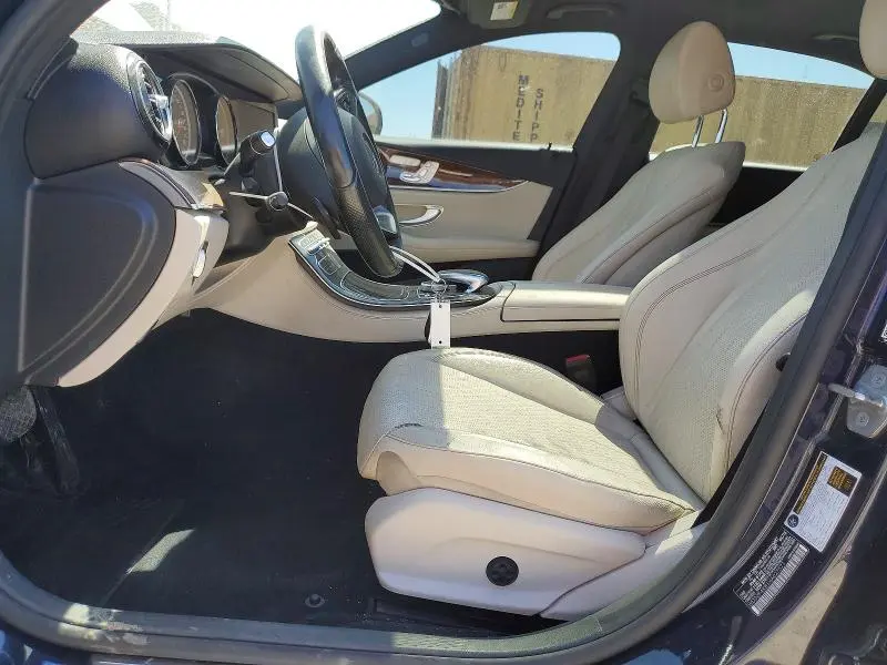 2017 MERCEDES-BENZ E 300 4MATIC  