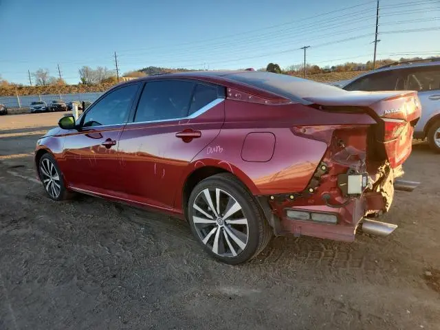 2022 NISSAN ALTIMA SR  