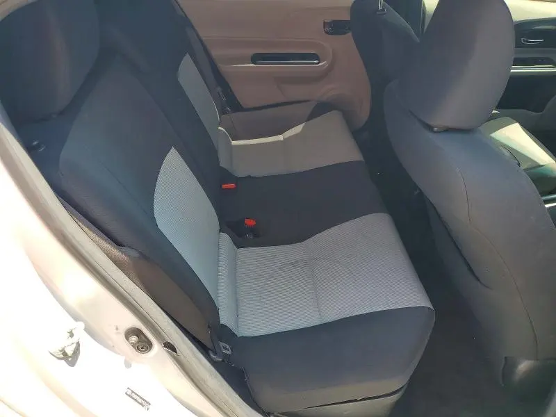 2013 TOYOTA PRIUS C TWO  