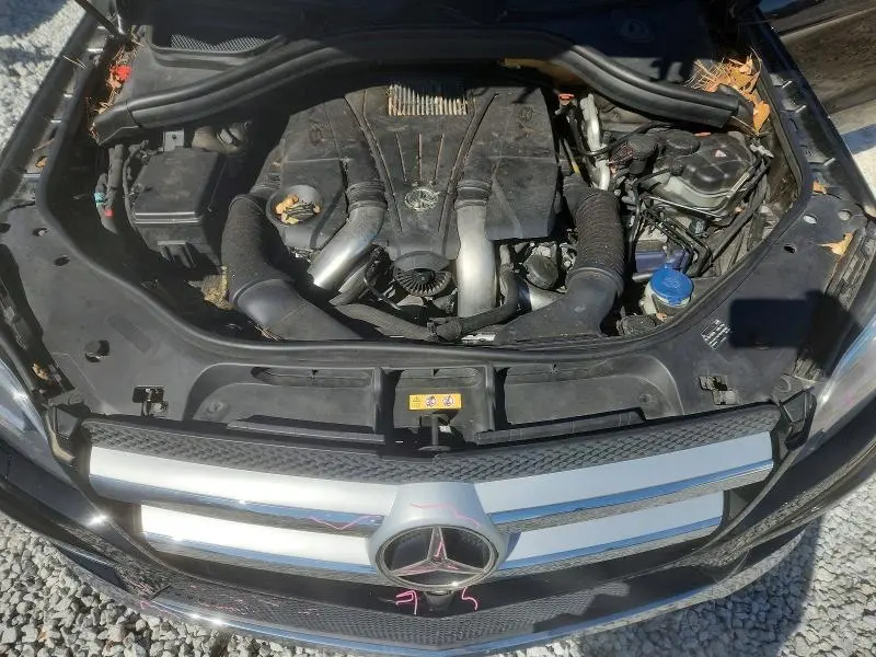 2015 MERCEDES-BENZ GL 550 4MATIC  