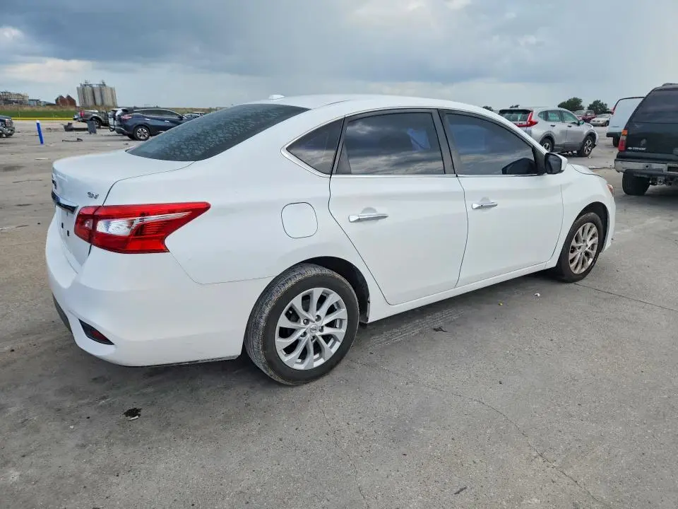 2019 NISSAN SENTRA SV  