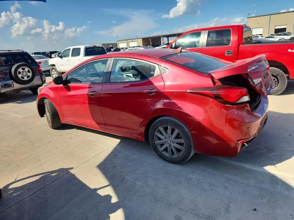 2014 HYUNDAI ELANTRA SE  