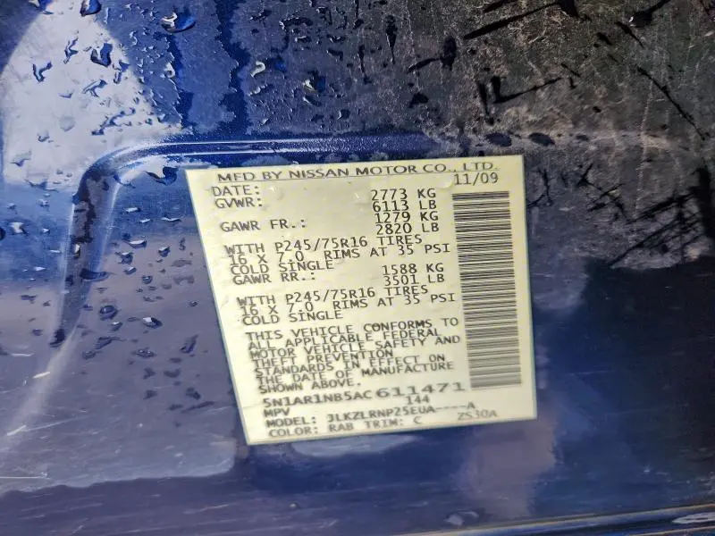 2010 NISSAN PATHFINDER S  