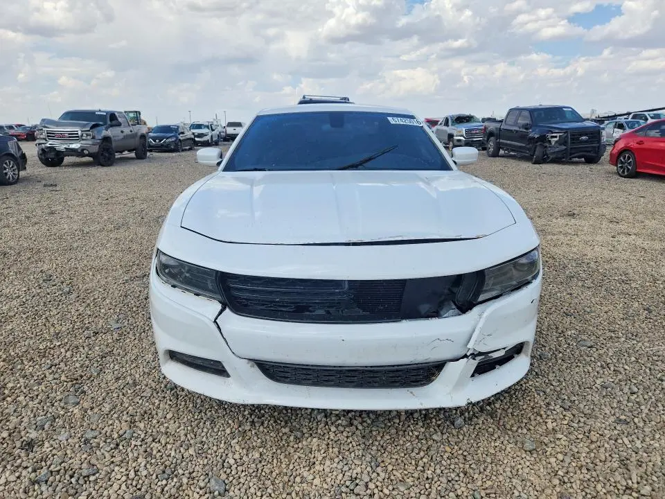 2022 DODGE CHARGER SXT  