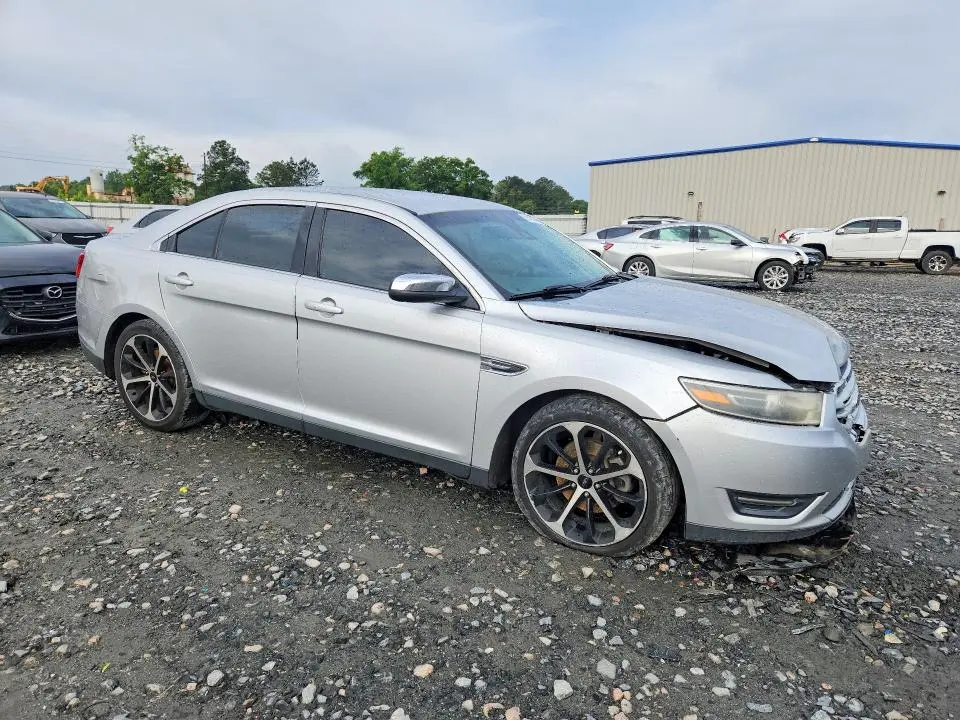 2015 FORD TAURUS LIMITED  