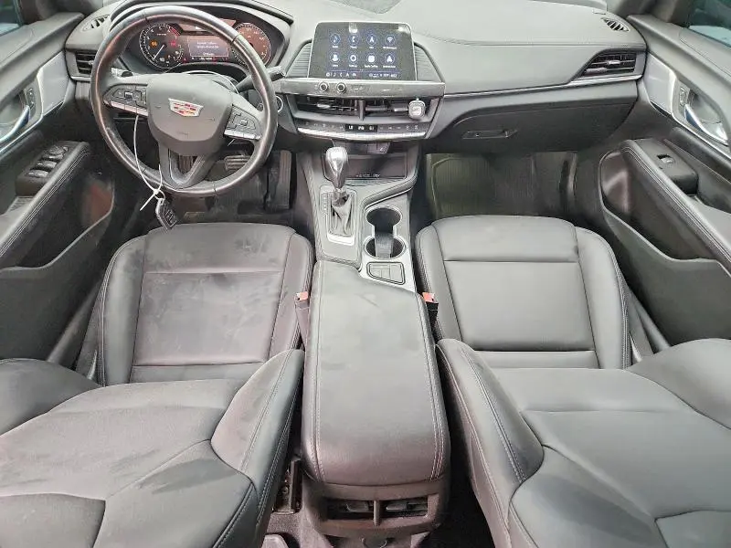 2021 CADILLAC CT4 LUXURY  