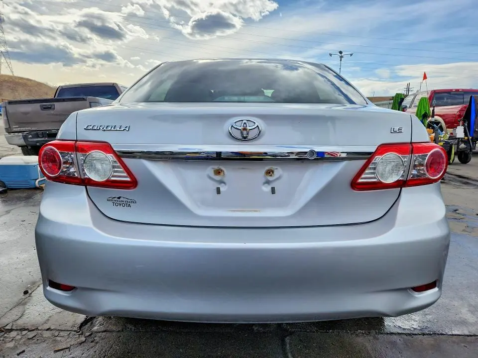 2013 TOYOTA COROLLA BASE  