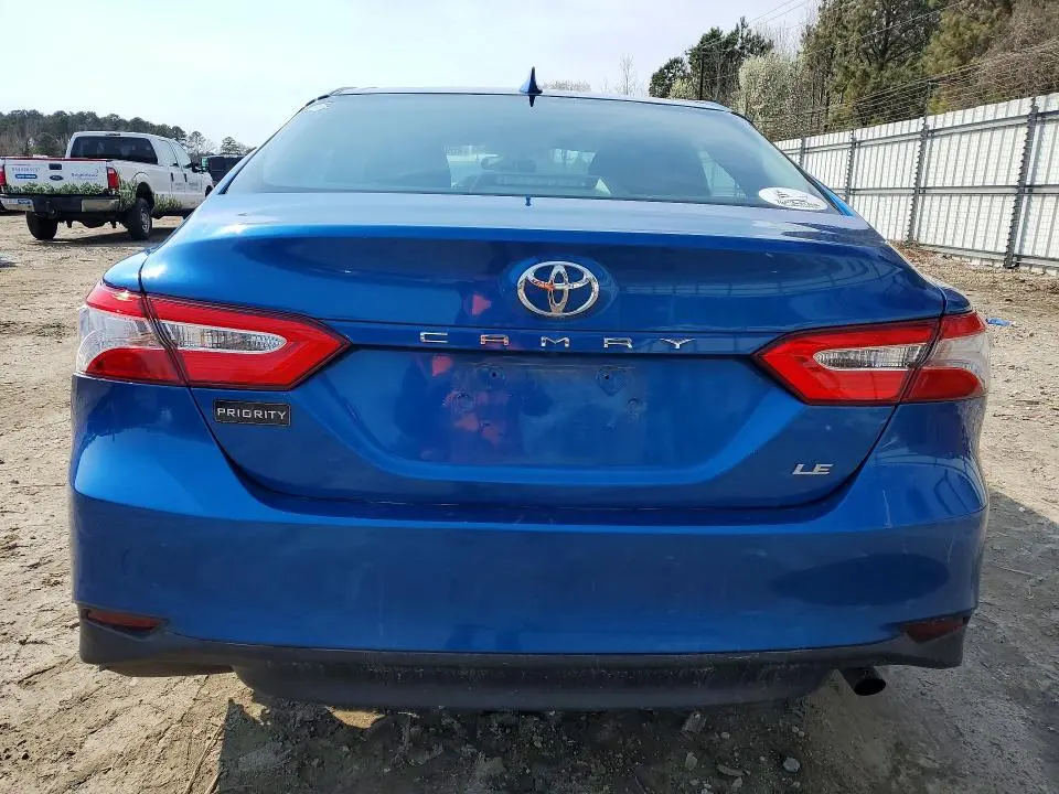 2020 TOYOTA CAMRY LE  