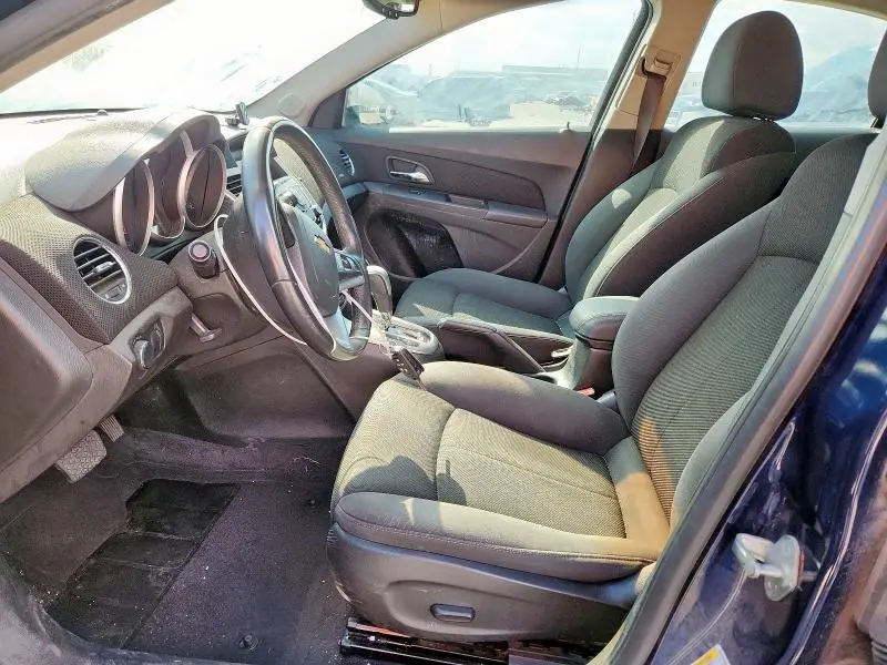 2011 CHEVROLET CRUZE LT  