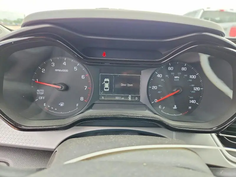 2025 CHEVROLET TRAX LS  