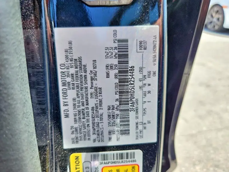 2020 FORD FUSION SE  