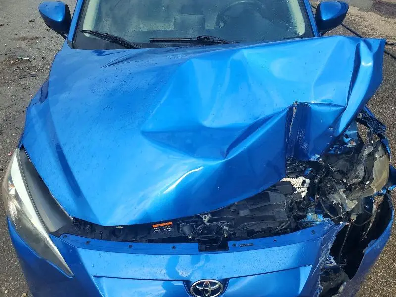 2019 TOYOTA YARIS LE  