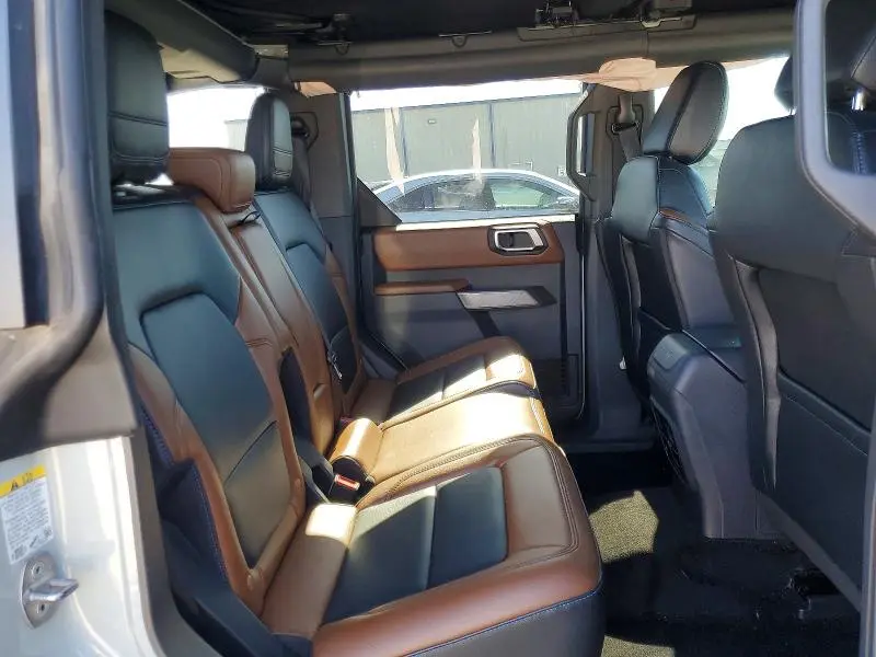2022 FORD BRONCO BASE  