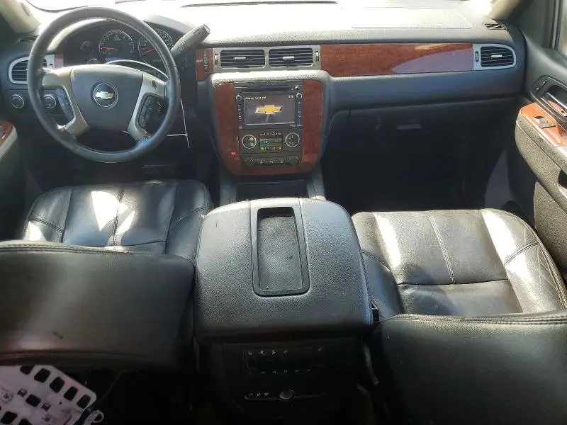 2013 CHEVROLET SUBURBAN K1500 LT  