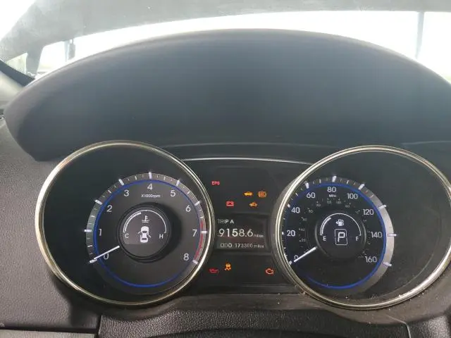 2012 HYUNDAI SONATA SE