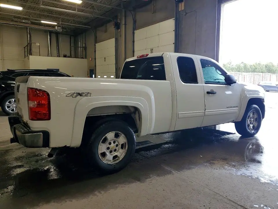 2013 CHEVROLET SILVERADO K1500 LT  