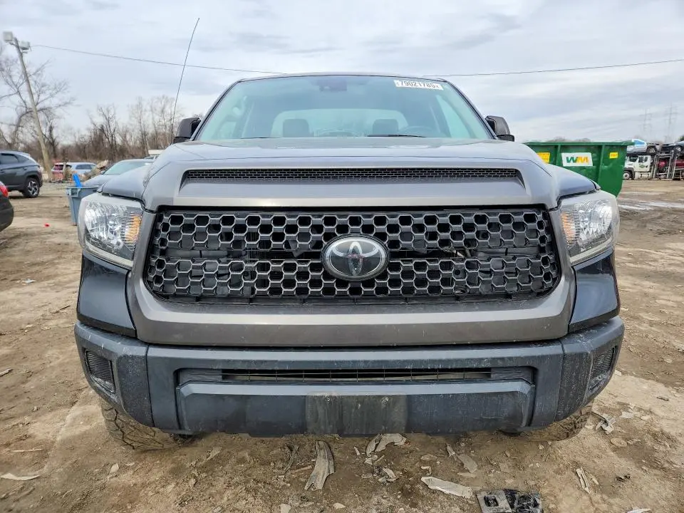 2018 TOYOTA TUNDRA SR  