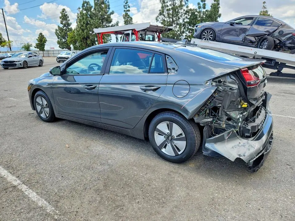 2022 HYUNDAI IONIQ BLUE  
