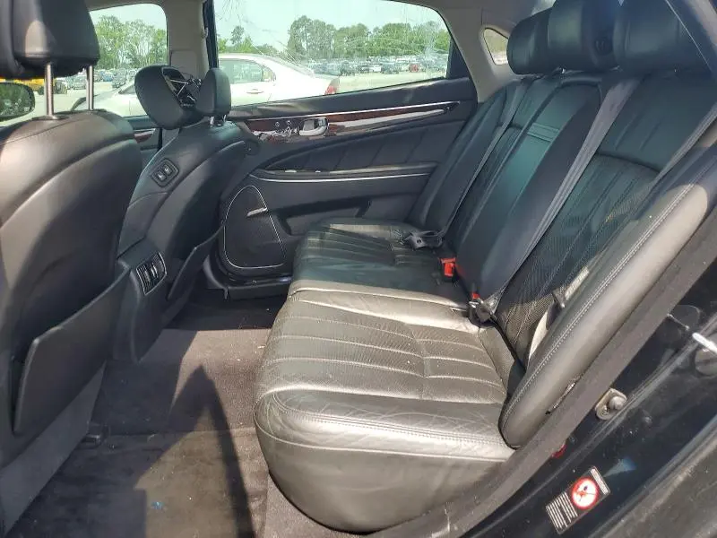 2012 HYUNDAI EQUUS SIGNATURE  