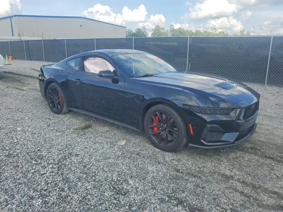 2024 FORD MUSTANG GT  