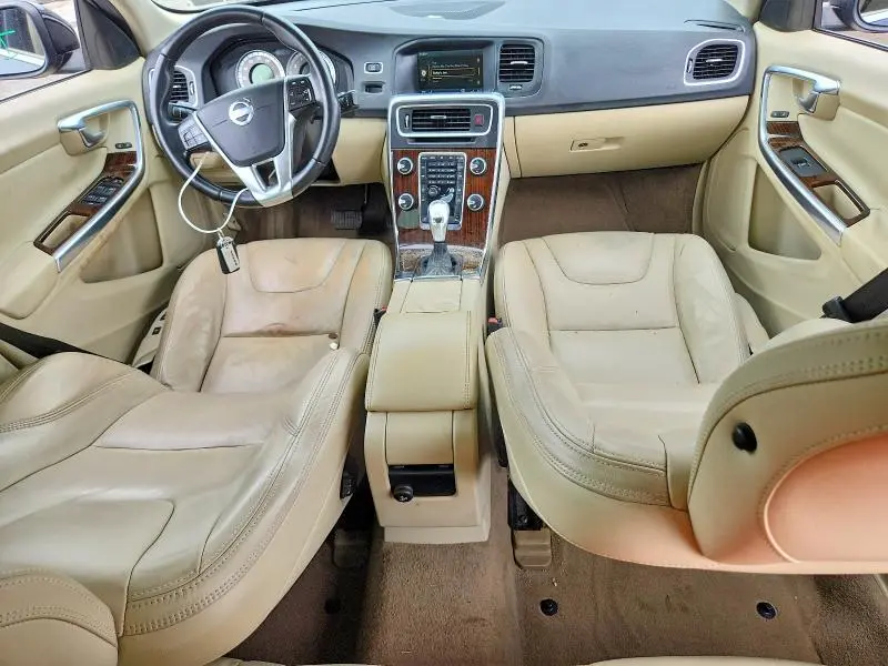 2013 VOLVO S60 T5  
