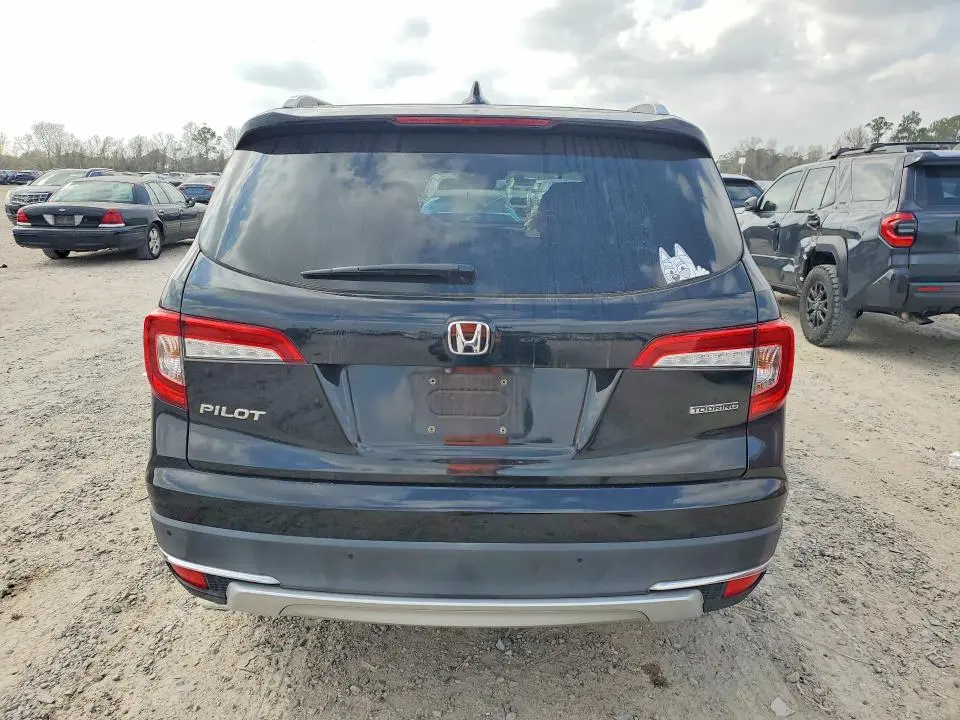 2021 HONDA PILOT TOURING  