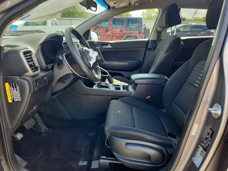 2018 KIA SPORTAGE LX  
