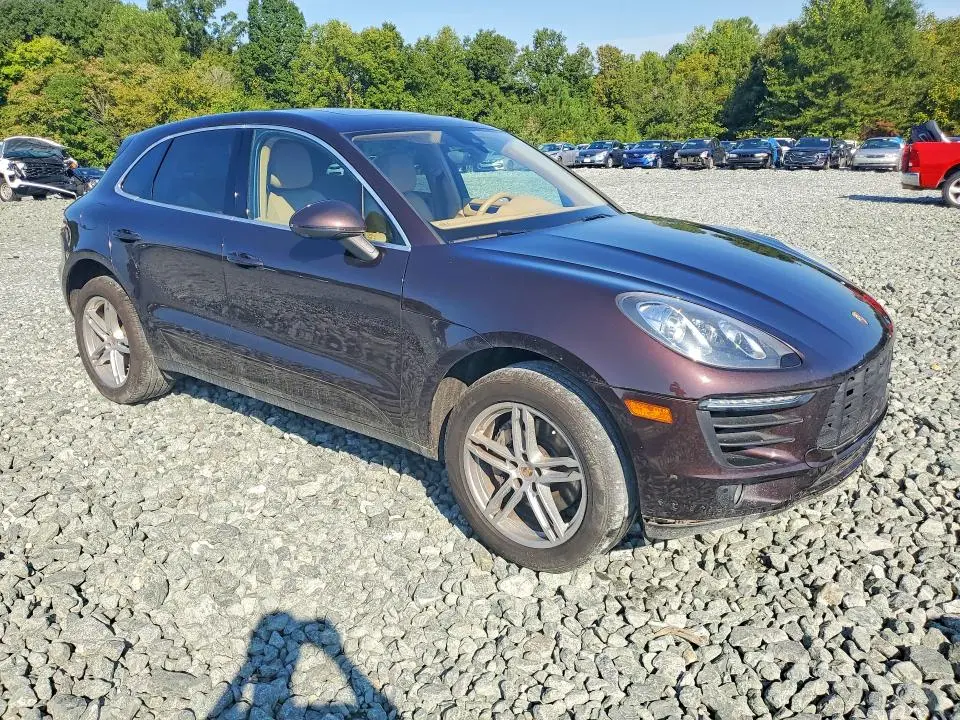 2016 PORSCHE MACAN S  