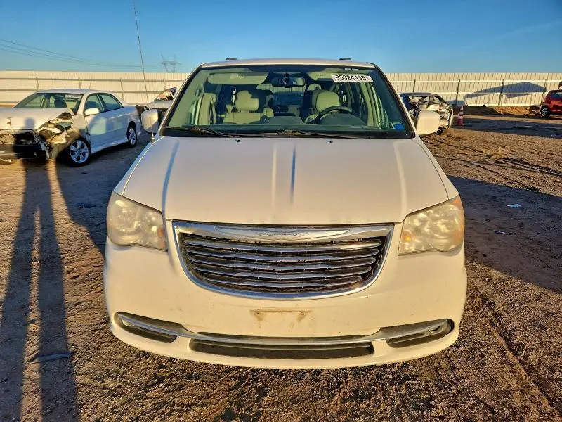 2013 CHRYSLER TOWN & COUNTRY TOURING  