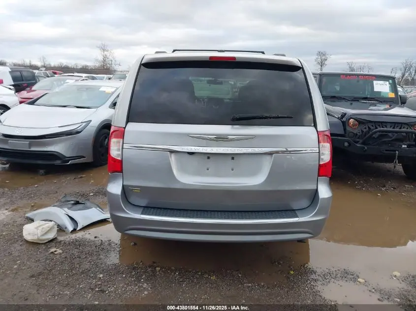2016 CHRYSLER TOWN & COUNTRY TOURING