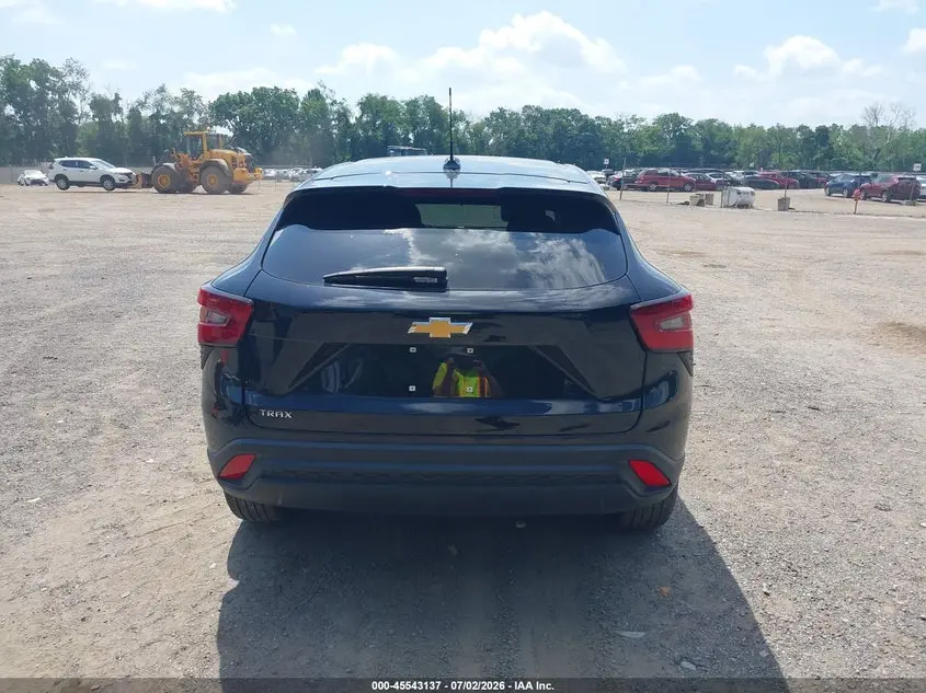 2025 CHEVROLET TRAX FWD LS