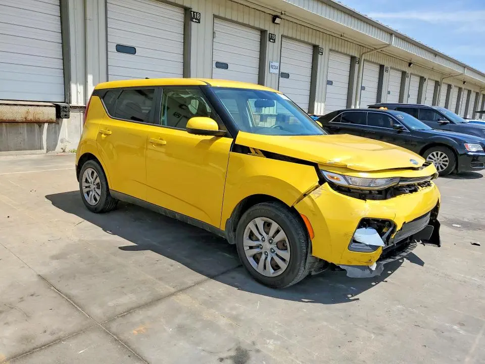 2020 KIA SOUL LX  