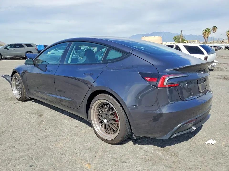 2024 TESLA MODEL 3   