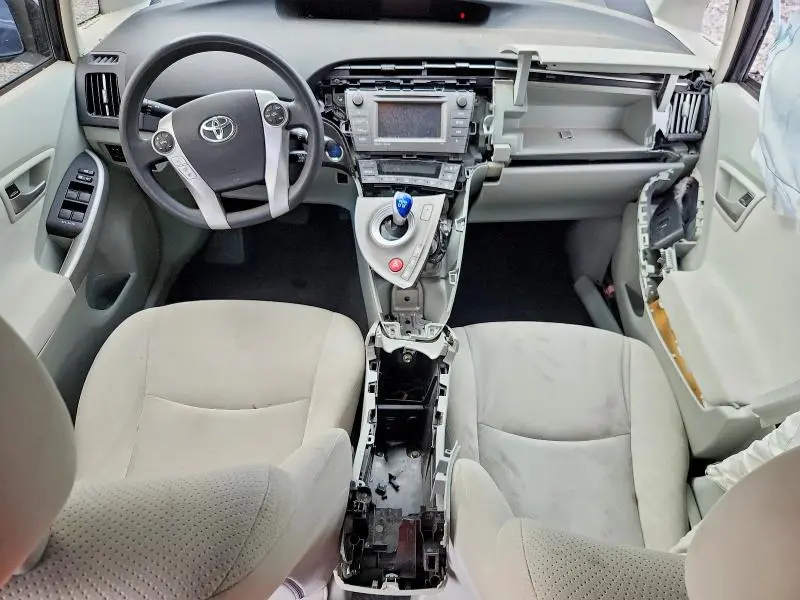 2013 TOYOTA PRIUS THREE  