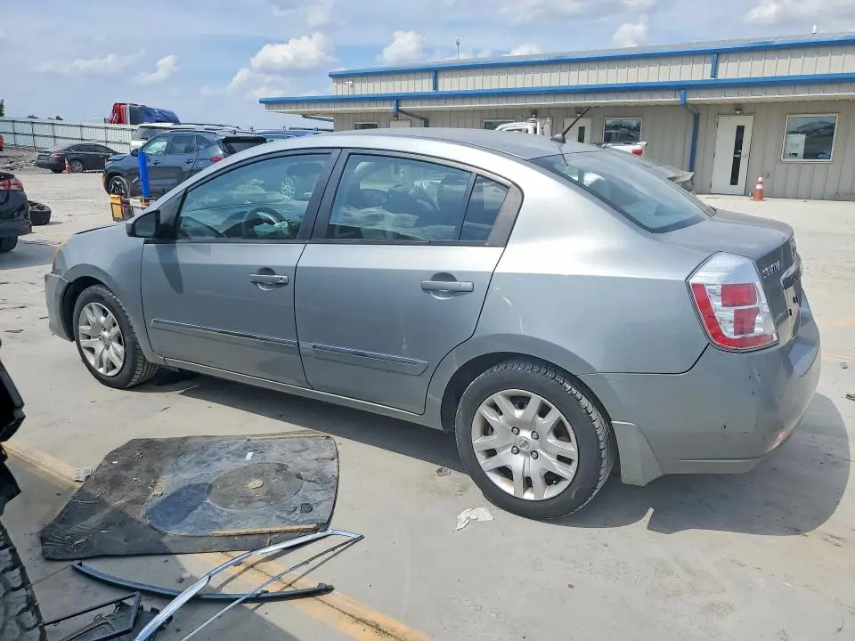 2010 NISSAN SENTRA 2.0  