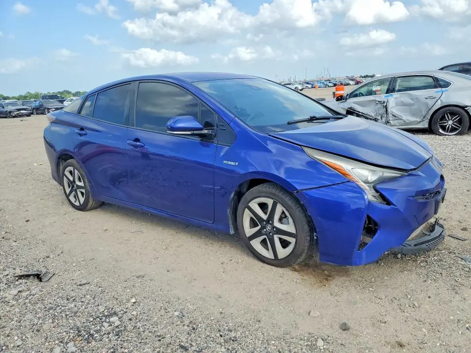 2016 TOYOTA PRIUS THREE TOURING  