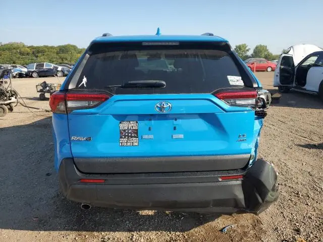 2019 TOYOTA RAV4 LE  