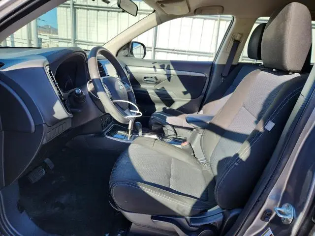 2018 MITSUBISHI OUTLANDER SE  