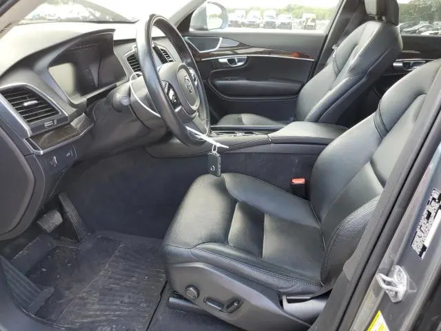 2019 VOLVO XC90 T5 MOMENTUM  