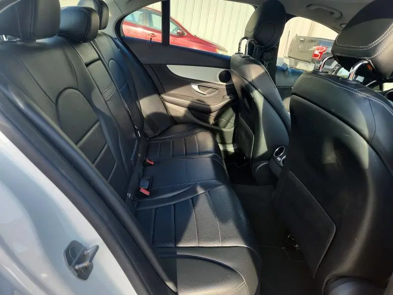 2016 MERCEDES-BENZ C 300  