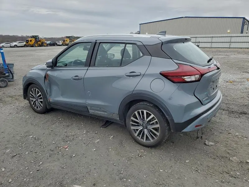 2023 NISSAN KICKS SV  