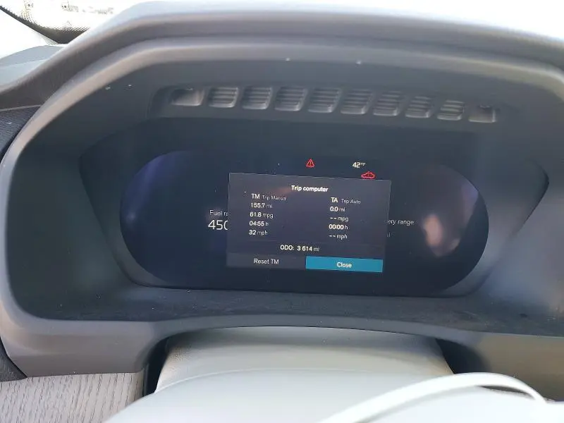 2025 VOLVO XC90 PLUS  