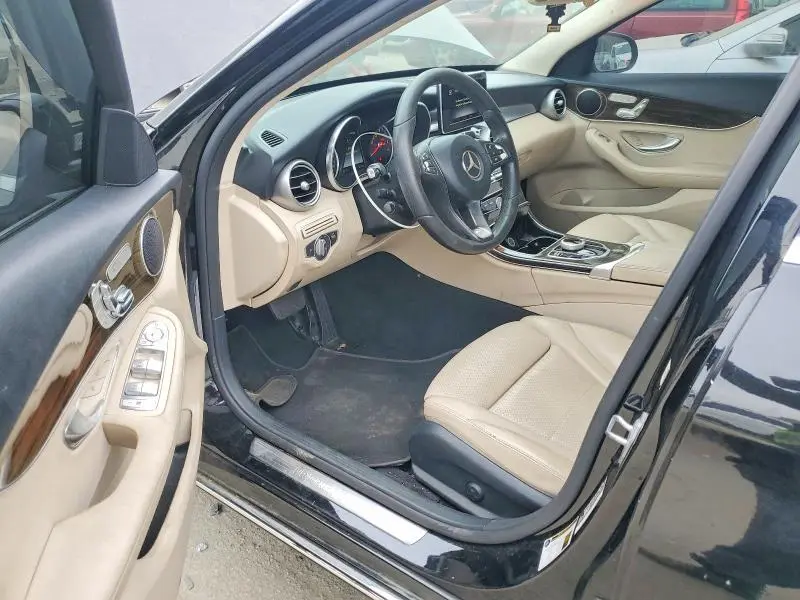 2018 MERCEDES-BENZ C 300  