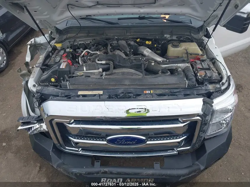 2016 FORD F-250 LARIAT