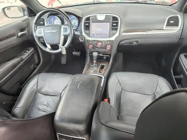 2013 CHRYSLER 300C   