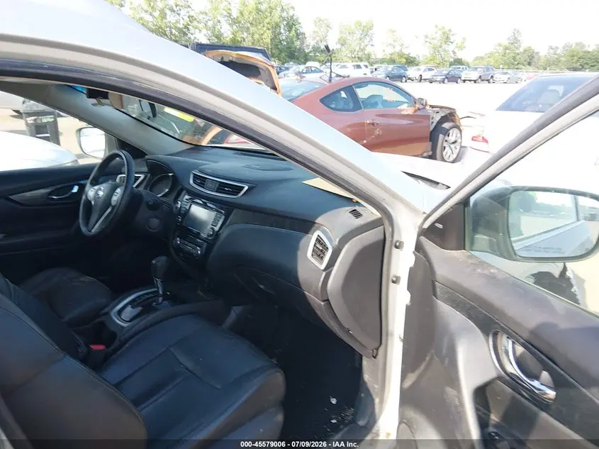 2014 NISSAN ROGUE SL