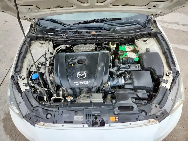 2015 MAZDA 3 SPORT