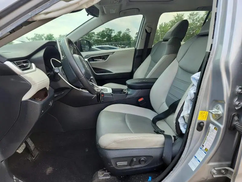 2020 TOYOTA RAV4 LIMITED  